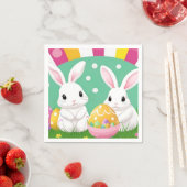 Kostbare Osterbäume mit dekorativen Eiern Serviette (Beispiel)