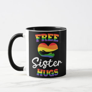 Kostenlose Schwestern Umarmen Stolz LGBT-Bewusstse Tasse