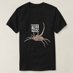 Kostenlose Umarmungen Grusel Alien Meme Design T-Shirt