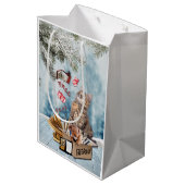 Kostenlose Weihnachtsbücher Mittlere Geschenktüte (Rückseite Schrägansicht)