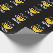 Kostenloser Kaffee Funny Drink Pun Dark BG Geschenkpapier (Ecke)