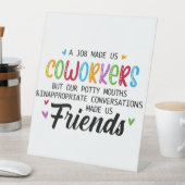 Kostenvoranschlag für Mitarbeiter - Arbeit, die un Sockelschild (In Situ)