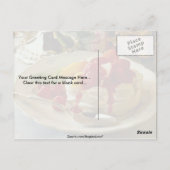Köstliche Erdbeere, Himbeere, Pfirsichkuchen Postkarte (Rückseite)