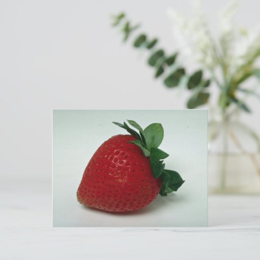 Köstliche Erdbeere Postkarte (Stehend Vorderseite)