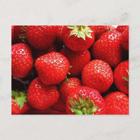 Köstliche Erdbeeren Postkarte (Vorderseite)