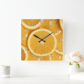 Köstliche Orangenscheiben Quadratische Wanduhr (Zuhause)