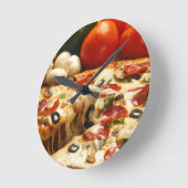 Köstliche Pizza Runde Wanduhr (Winkel)