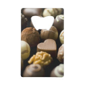 Köstliche Schokoladenpralinen Geldkarten Flaschenöffner (Rückseite)
