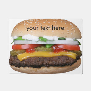 köstlicher Cheeseburger mit Fußmatte