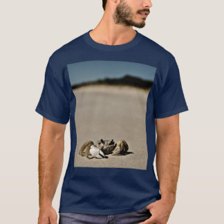 Krabbe mit großem Arm T-Shirt