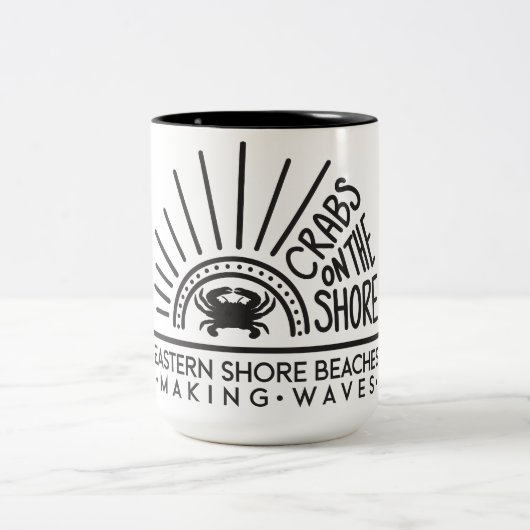 Krabben an der Shore Coffee Tasse (Mittel)