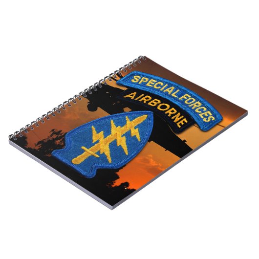 Kraft-Gruppen-grüne Barette SF SOF SFG Soc Notizblock (Linke Seite)