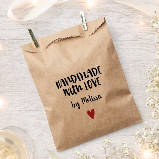 Kraft Handgefertigt mit Liebe Geschenktütchen (Ausgeschnitten)
