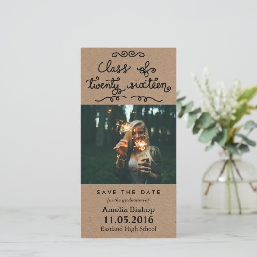 Kraft Paper Class of 2016 Typografy Save the Date (Stehend Vorderseite)