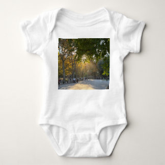 Kraftwechsel Baby Strampler