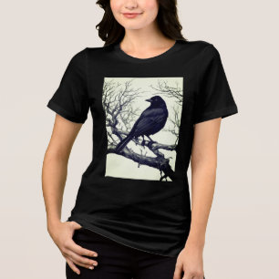 Krähe auf kahlen Winterzweigen Tri-Blend Shirt