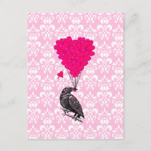 Krähe und Herz auf rosa Damast Postkarte