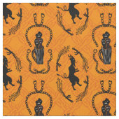 Krampus auf Orange Stoff (Nahaufnahme)