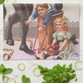 Krampus Kidnapping Children Küchentuch (Gefaltet)