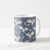 Kran, Muster, Vintage Abbildung eines fliegenden V Kaffeetasse (VorderseiteRechts)