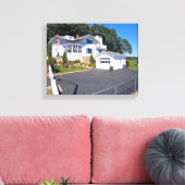 Krankenhaus Point Lighthouse, MA Wrapped Canvas Leinwanddruck (Insitu (Wohnzimmer))