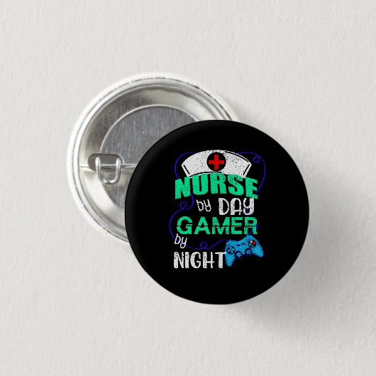 Krankenpflege bei Day Gamer by Night, Pflege von G Button (Vorne & Hinten)