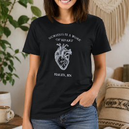 Krankenpflege ist ein Werk des Herzens T-Shirt