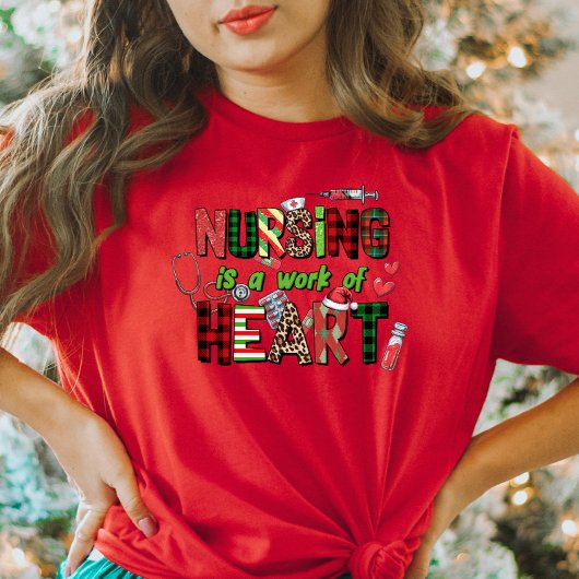Krankenpflege ist ein Werk von Herzfrauen T-Shirt