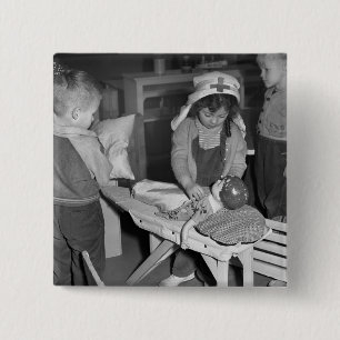 Krankenpflege-Schule: Vierzigerjahre Button