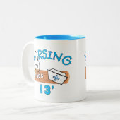 Krankenpflege-Studenten-Klasse von 2013 Geschenken Zweifarbige Tasse (Vorderseite Links)
