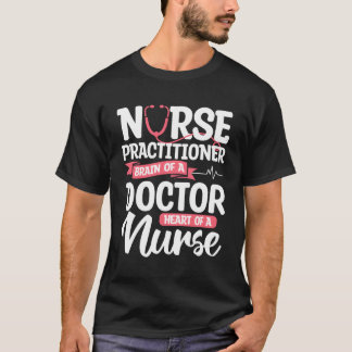 Krankenpfleger Gehirn eines Doktors, der er einer T-Shirt