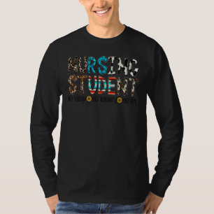 Krankenpfleger ohne Schlaf ohne Geld ohne Lebensve T-Shirt