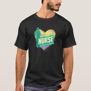 Krankenpflegeschule für Vintagen Abschluss T-Shirt