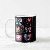 Krankenschwester 4. Juli Coquette-Schleife Rot Wei Kaffeetasse (Links)