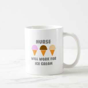Krankenschwester ... arbeitet für Eiscreme Kaffeetasse