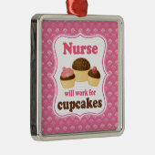 Krankenschwester arbeitet für Kuchen-Andenken Silbernes Ornament (Rechts)