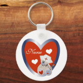 Krankenschwester-Bär mit Herz-T-Shirts und Geschen Schlüsselanhänger (Vorderseite)