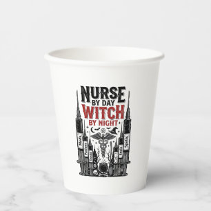 Krankenschwester bei Tag, Hexe bei Nacht Halloween Pappbecher