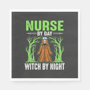 Krankenschwester bei Tag, Hexe bei Nacht Halloween Serviette
