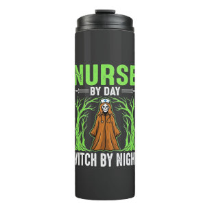 Krankenschwester bei Tag, Hexe bei Nacht Halloween Thermosbecher