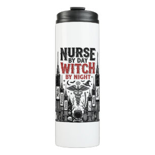 Krankenschwester bei Tag, Hexe bei Nacht Halloween Thermosbecher