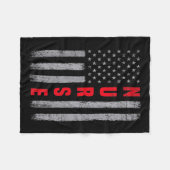 Krankenschwester betrübt die Entwicklung amerikani Fleecedecke (Vorderseite (Horizontal))