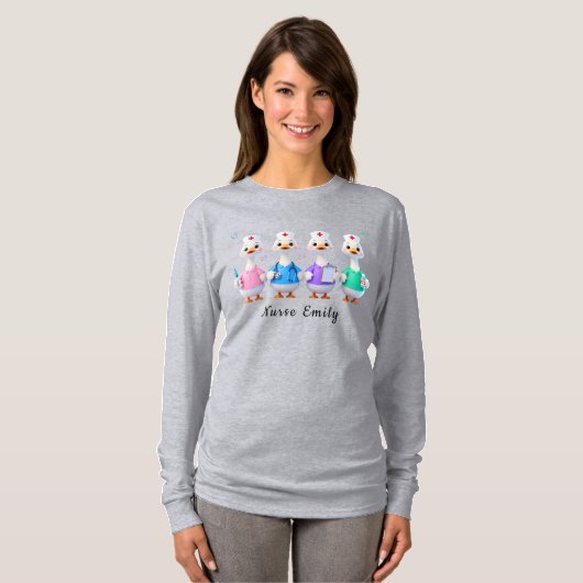 Krankenschwester Emily Langarm Graue Gans T-Shirt (Vorne ganz)