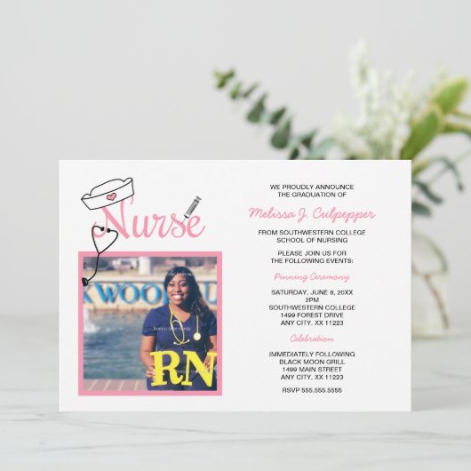 Krankenschwester-Foto-Abschluss, der Feier/Rosa Einladung (Stehend Vorderseite)