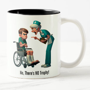 Krankenschwester gegen verunglückte Brat-Showdown Zweifarbige Tasse