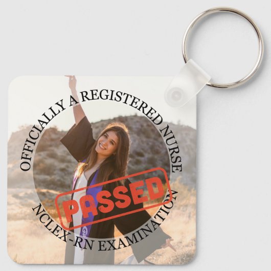 Krankenschwester hat nclex rn exam Brand bestanden Schlüsselanhänger (Rückseite)