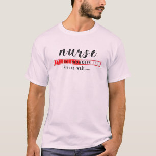 Krankenschwester im Gange Bitte warten T-Shirt