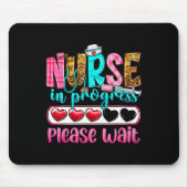Krankenschwester in Arbeit Bitte warten Krankenpfl Mousepad (Vorne)