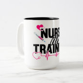 Krankenschwester in der Tasse für Krankenpfleger (Vorderseite Links)