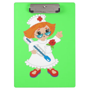 Krankenschwester in der Uniform Klemmbrett